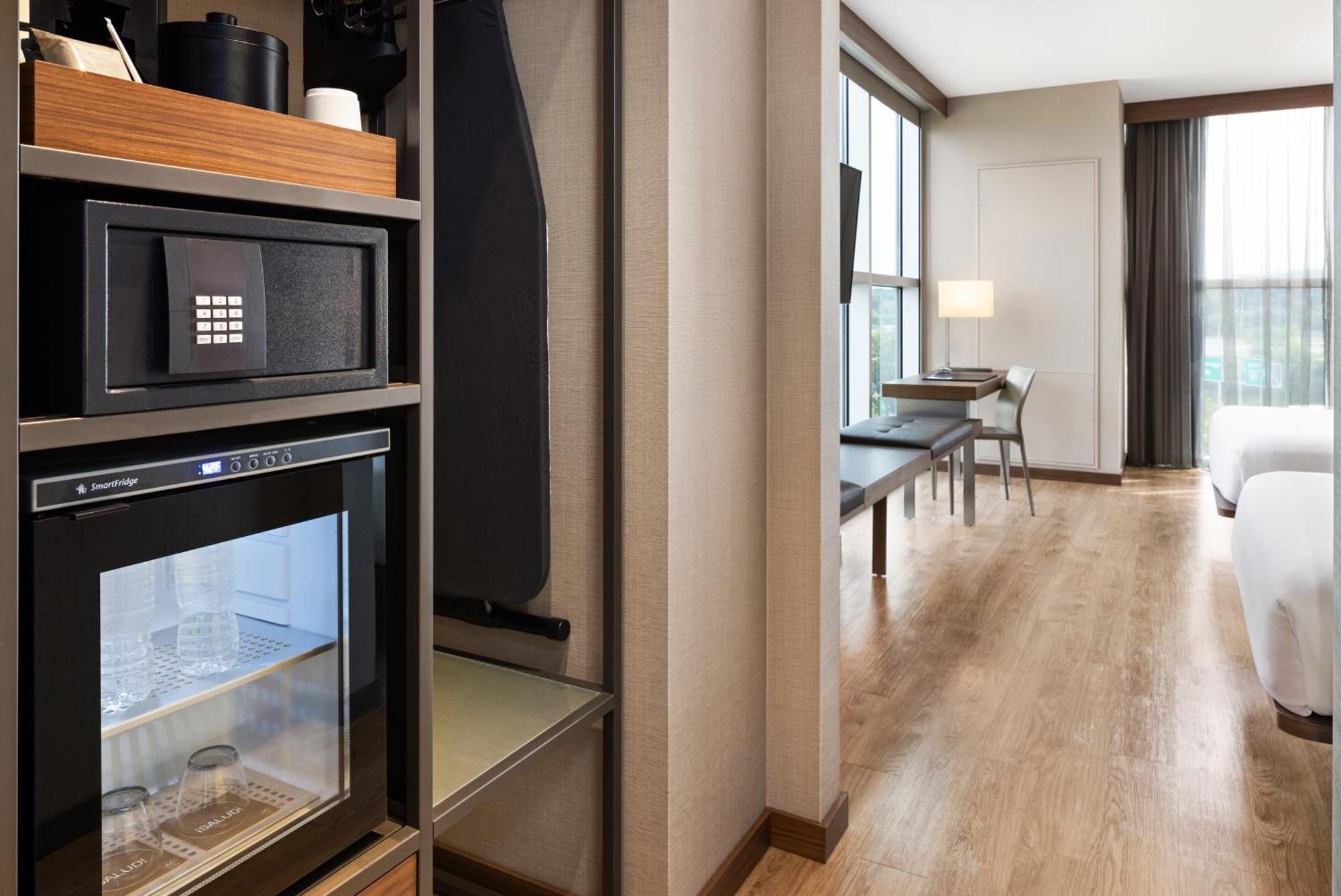 Ac Hotel By Marriott Minneapolis West End Saint Louis Park Exteriör bild