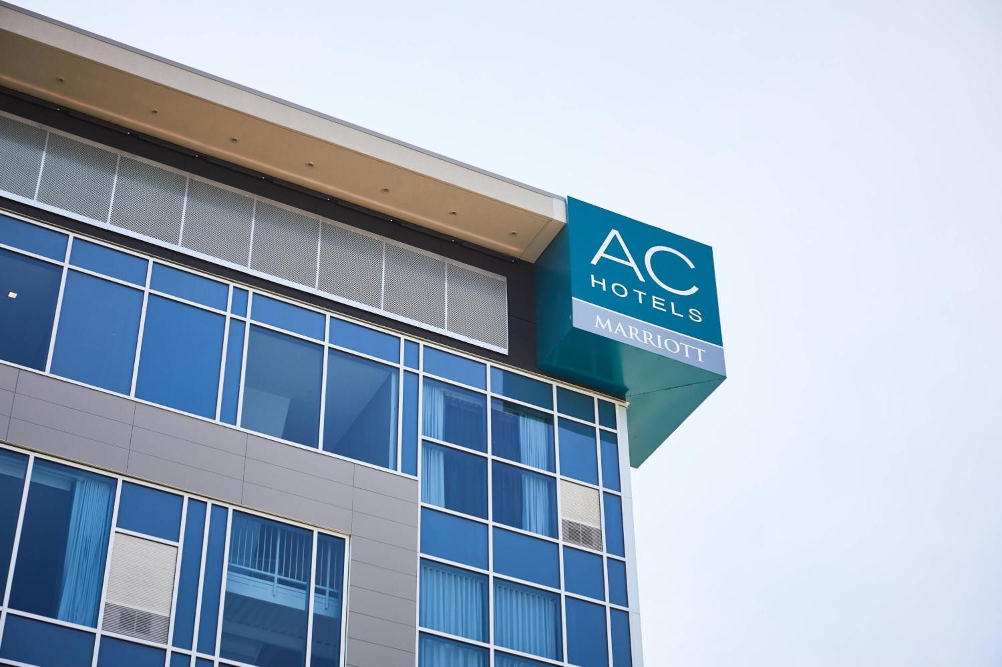 Ac Hotel By Marriott Minneapolis West End Saint Louis Park Exteriör bild
